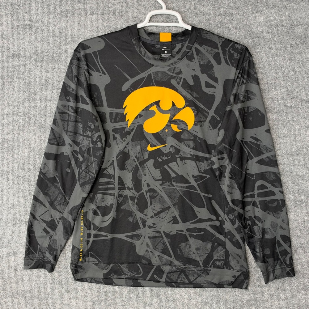 Nike Iowa Hawkeyes Mens Small Dri-FIT Long Sleeve Shirt Grey Splatter Graphic
